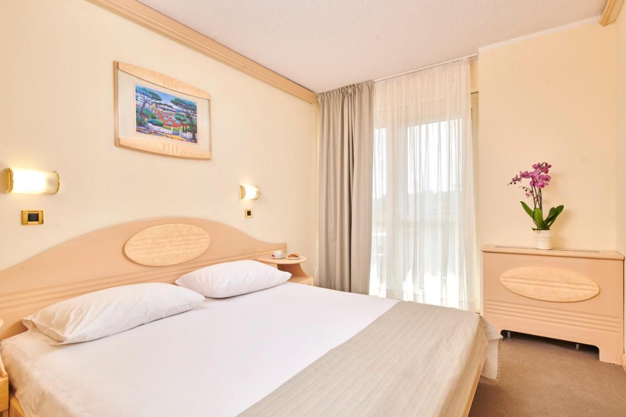 Hotel Istra Plava Laguna Porec Luaran gambar